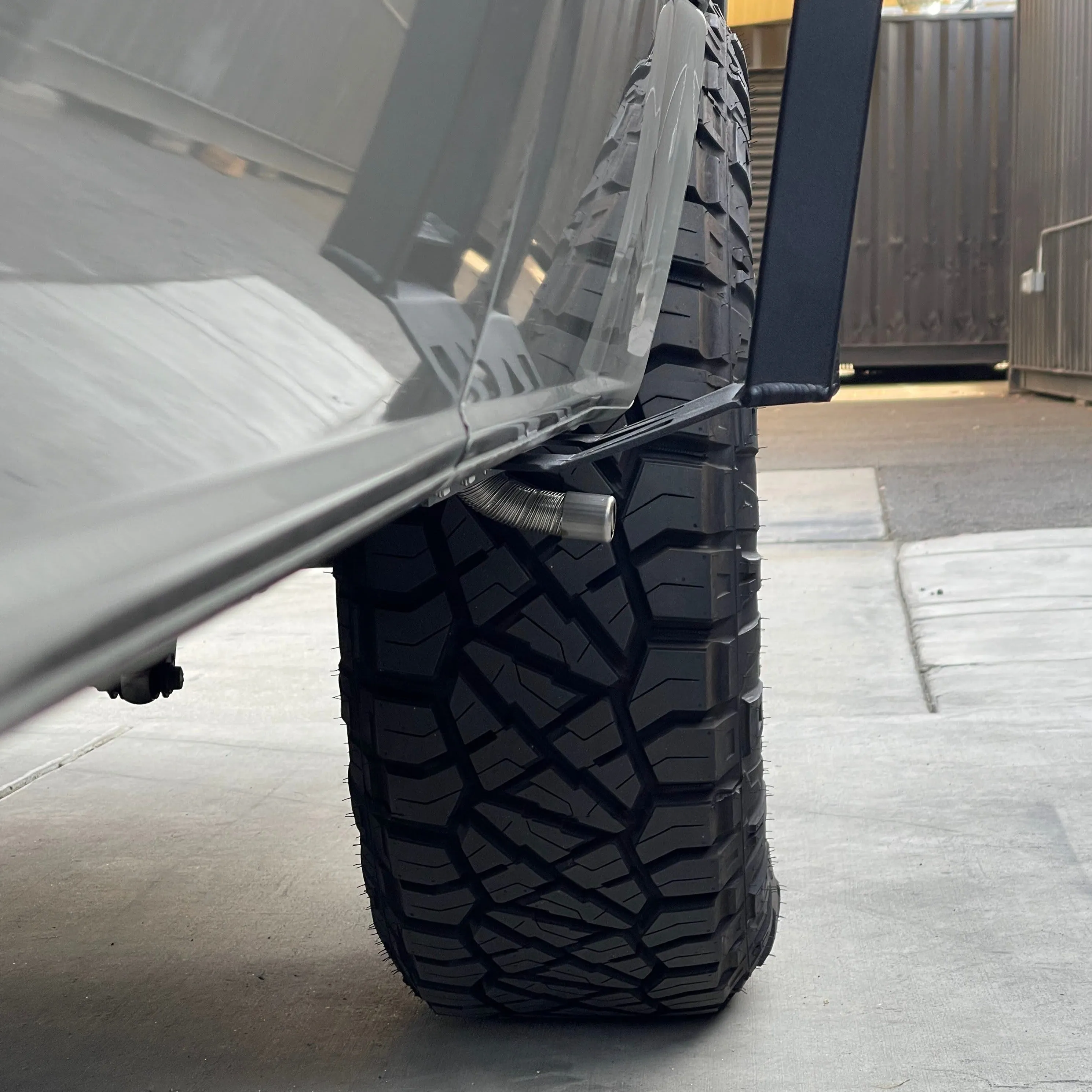 07  Sprinter Van Side Ladder Fender Fit