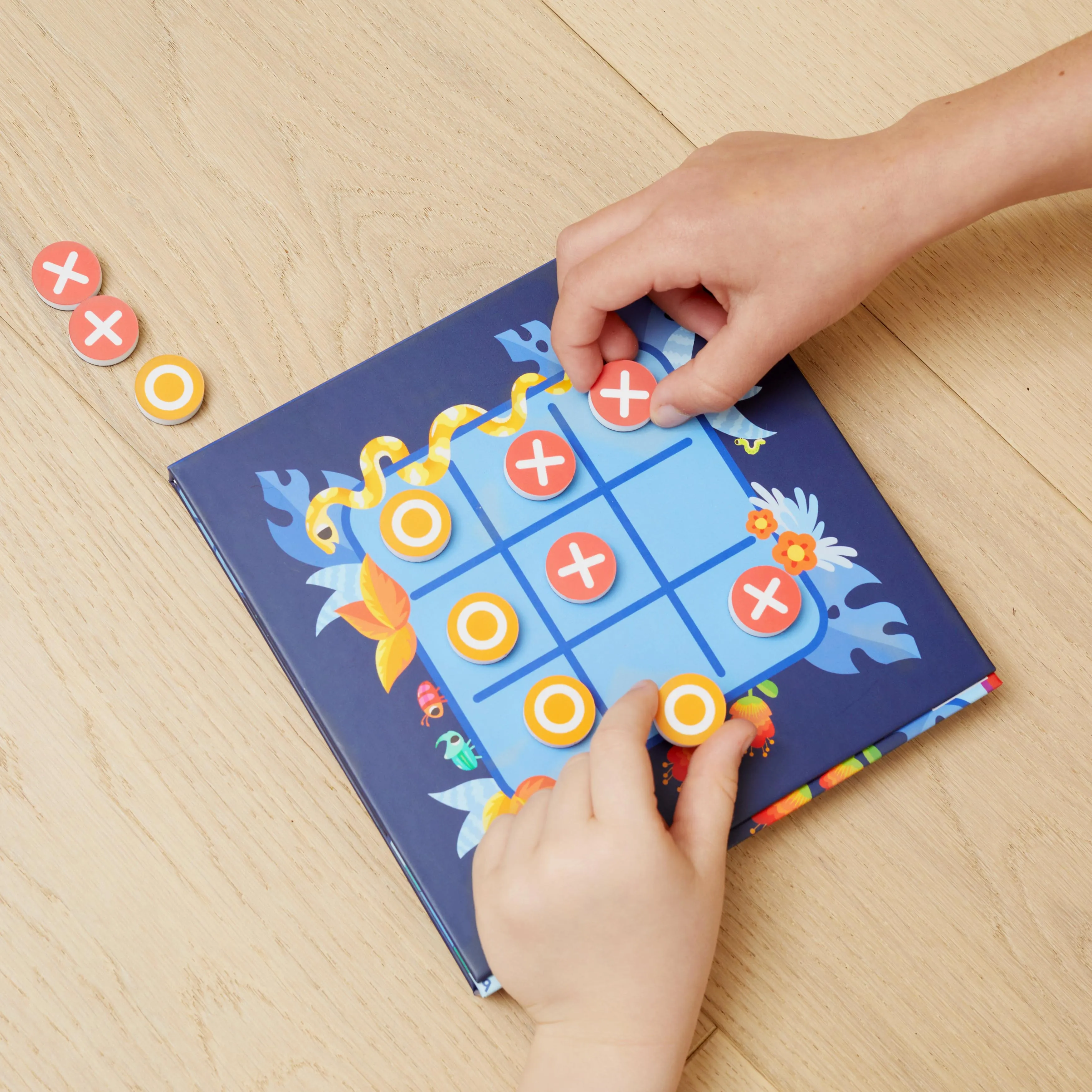 Magna Games - Snakes & Ladders   Tic Tac Toe